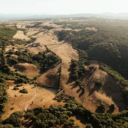 לינה וארוחת בוקר Nuali - Stazzo In Gallura פאלאו